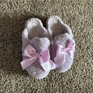UGG Bow Slippers